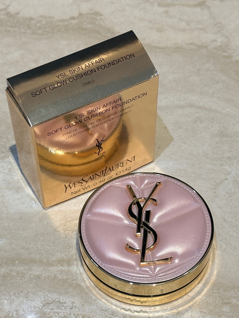 Yves Saint Laurent Skin Affair Soft Glow Cushion Foundation DW6.5